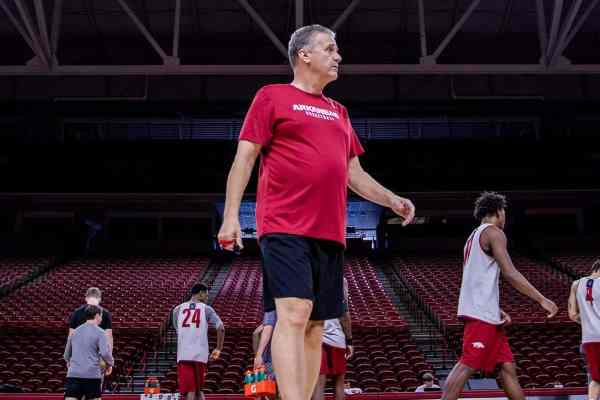 John Calipari practice